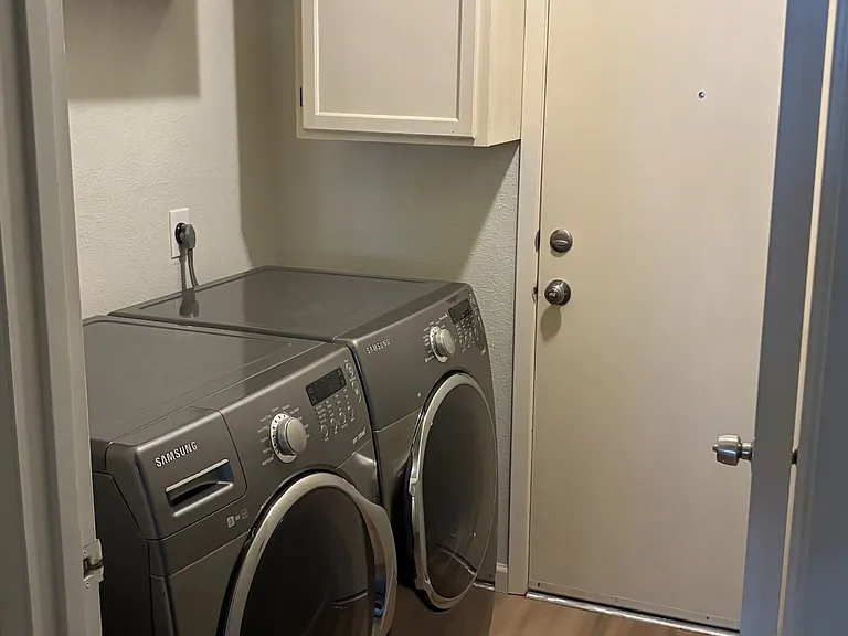 Laundry - mud room