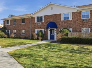 460 Old Town Rd #A-28, Pt Jefferson Station, NY 11776