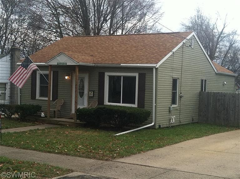 1st image of 232 Hunter St