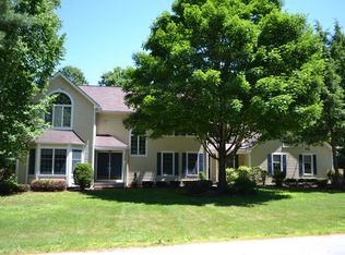 14 Chippewa Cir, Queensbury, NY 12804