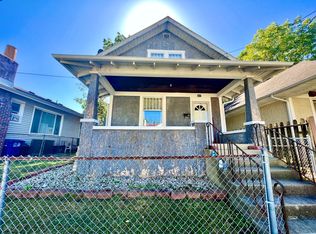 407 W Hendricks St, Shelbyville, IN