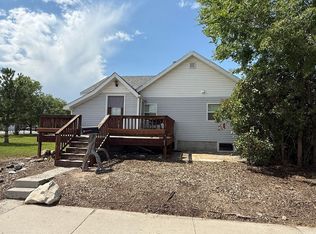 210 N 5th St W, Riverton, WY 82501