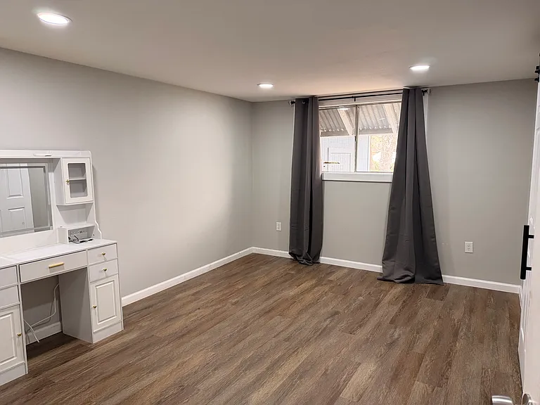 326 Topeka Blvd — Photo 27