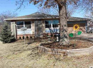 5344 SW 15th Ct, Topeka, KS 66604