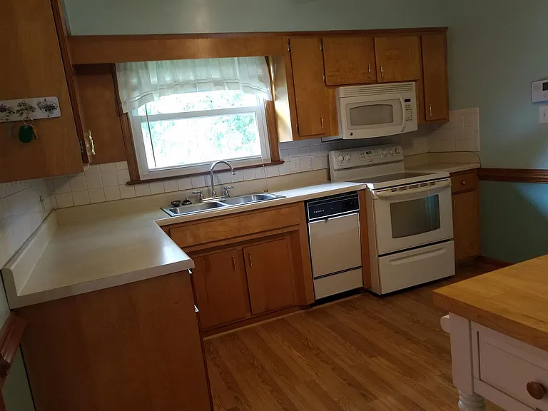 1221 Pascal Pl — Photo 8