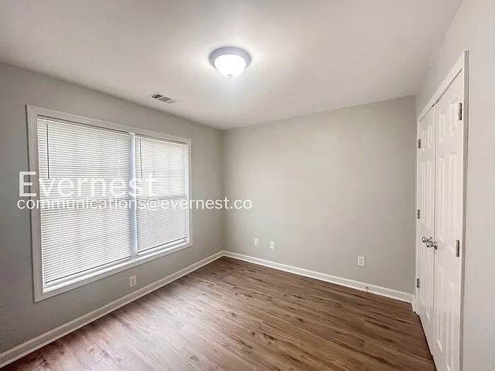 66 Holly Rd NW — Photo 16