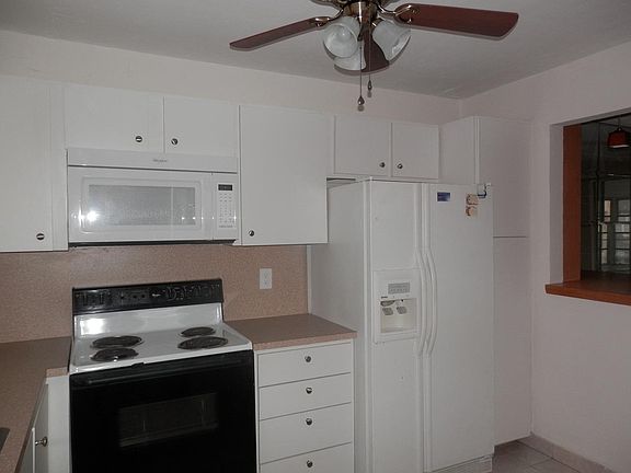 2nd image of 2541 Aragon Blvd APT 413
