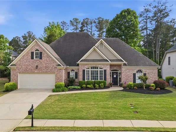 615 River Valley Dr, Dacula, GA 30019