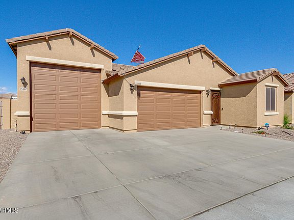 3rd image of 18440 W Robin Ln