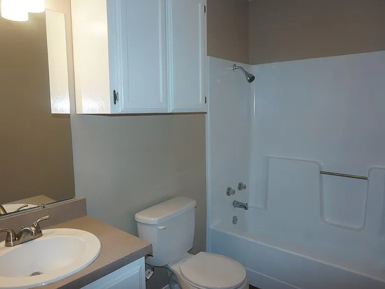 3606 Juanita Ave — Photo 10