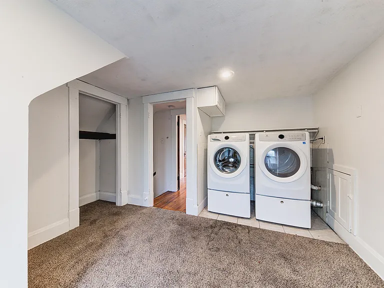 324 Buttles Ave — Photo 39