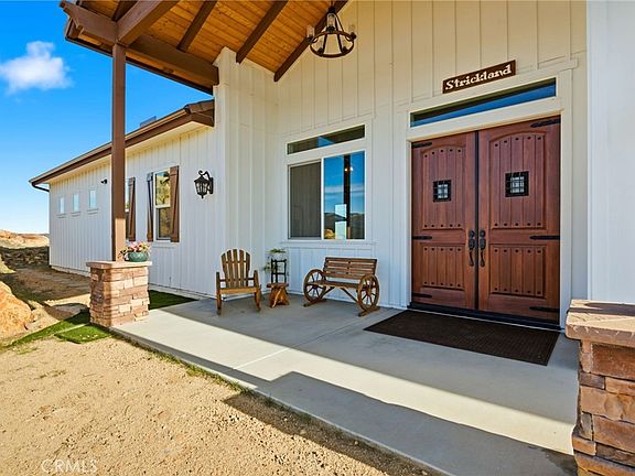 3rd image of 39472 Vista Del Bosque