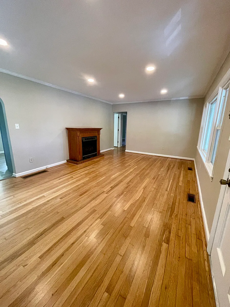 Building Photo - 112 Cherrybark Dr
