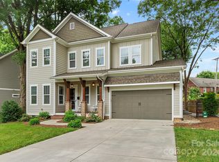 3200 Dexter St, Charlotte, NC 28209