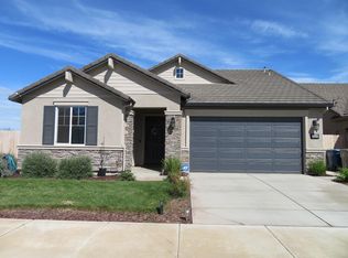 1640 Dolomite Dr, Los Banos, CA 93635