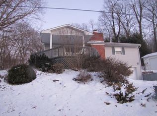 6768 Purity Rd, Saint Louisville, OH 43071