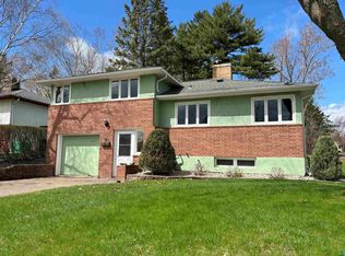 4031 Pitt St, Duluth, MN 55804