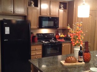 6911 Boston Dr, Newburgh, IN 47630