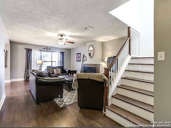 5th image of 13035 Chimney Oak Dr