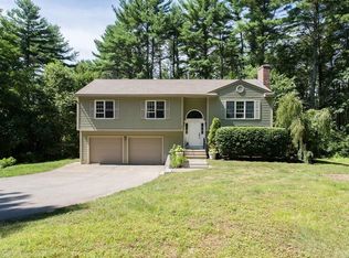 77 Lyon Rd, West Brookfield, MA 01585