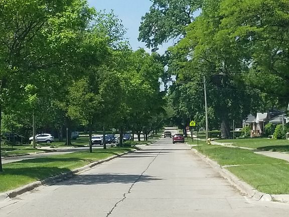 4th image of 8650 Oak Park Blvd