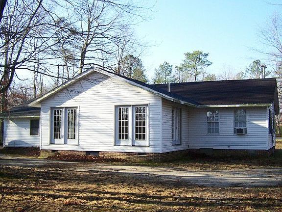 rear of home w/ Florida rm.