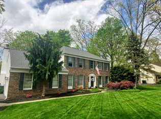 12 Turnburry Rd, Washington, NJ 07882