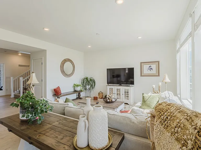39502 Penn Rd — Photo 10