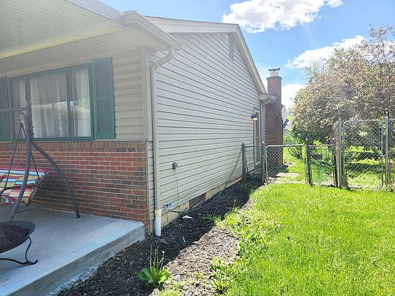 3rd image of 1319 Bolenhill Ct