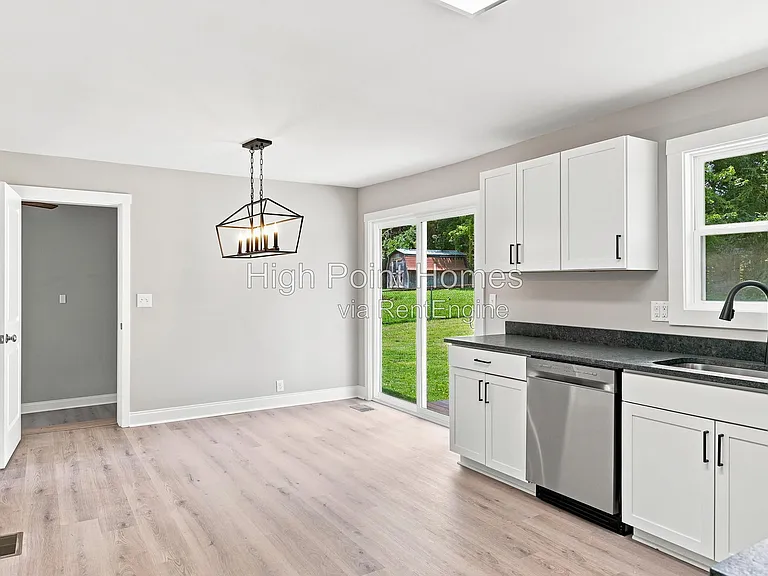508 Hiawatha Cir — Photo 8