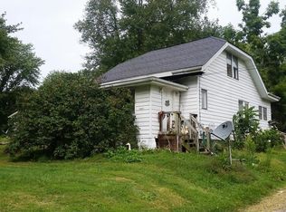 10315 Silica Sand Rd, Garrettsville, OH 44231