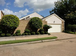 1802 Sullins Way, Houston, TX 77058