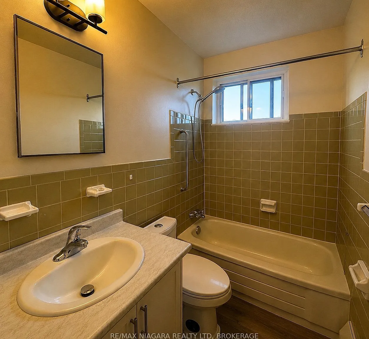 2 bed, $2,200 — Photo 3
