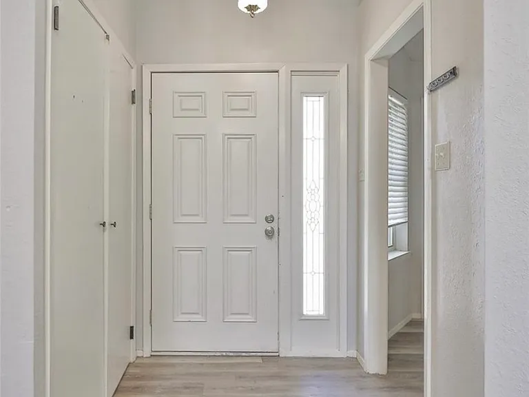 6001 Michael Ct — Photo 9
