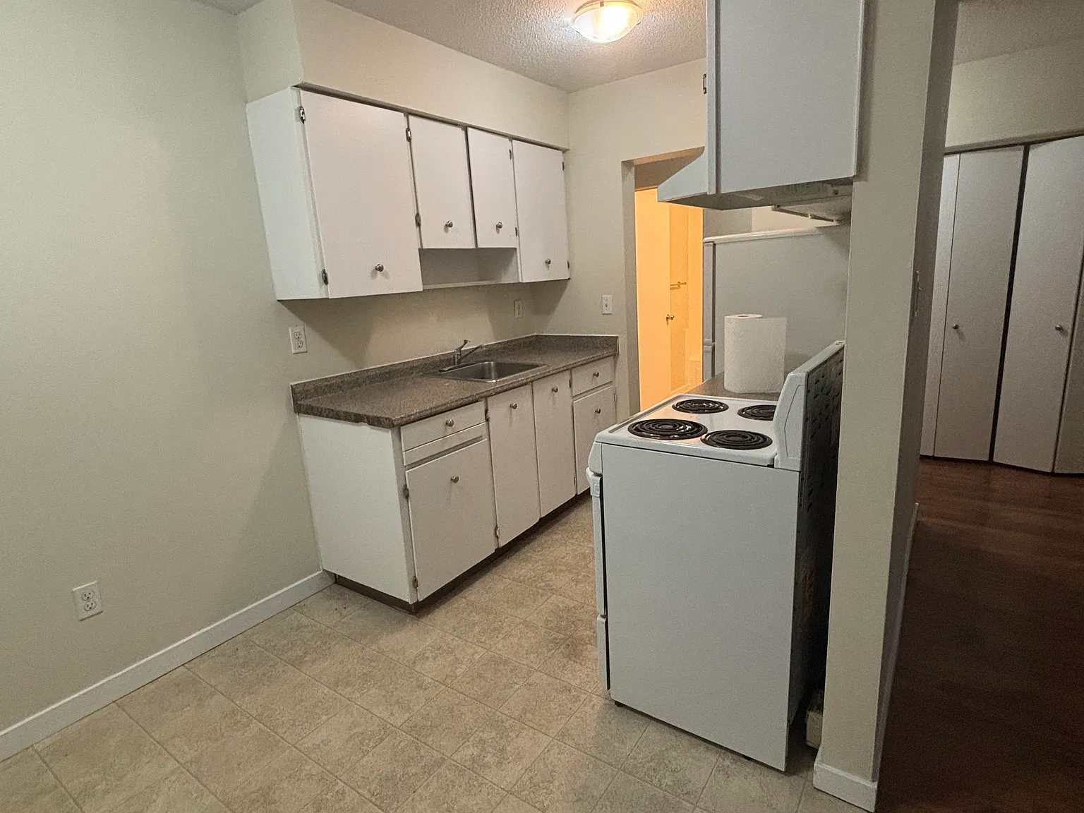 1 bed, 650 sqft, $1,700 — Photo 1
