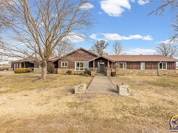 557 Us Highway 75, Yates Center, KS 66783