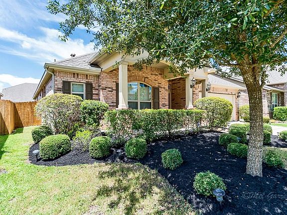 2nd image of 6114 Brookmall Dr