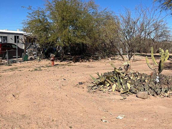 2nd image of 3200 W Caballero Dr