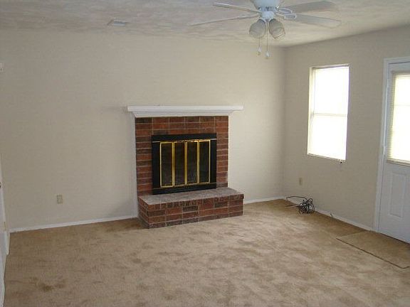 3rd image of 2510 Mickey Dr
