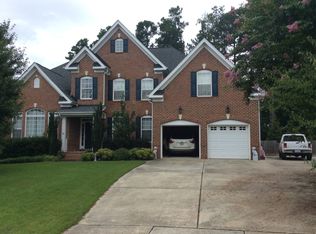 205 Woodside Glen Pl, Cary, NC 27519