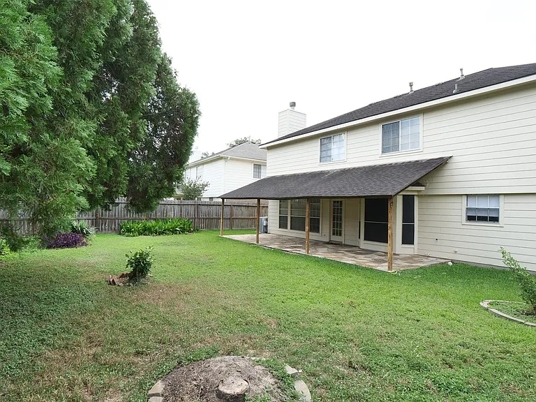 23822 Hopewell Dr — Photo 39