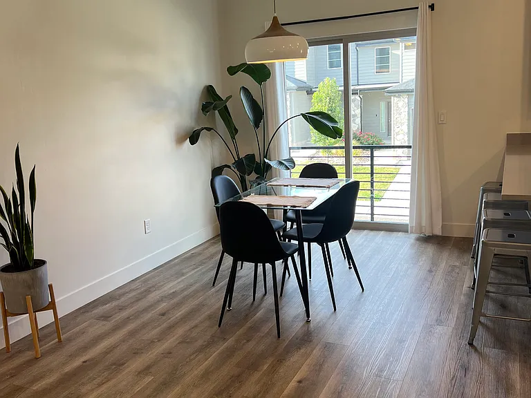153 W Autumn Ln — Photo 11