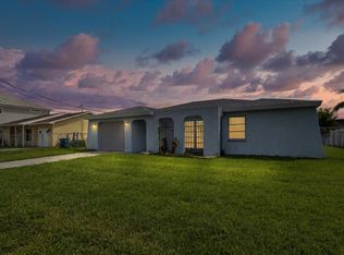 4284 Columbus Dr, Hernando Beach, FL 34607