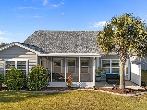 3rd image of 892 Bonita Loop