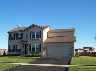 756 Prairie Pond Cir, Malta, IL 60150