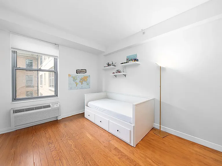 149 Essex St #4K — Photo 19