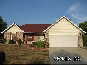 38 Cobblestone Ln photo 1