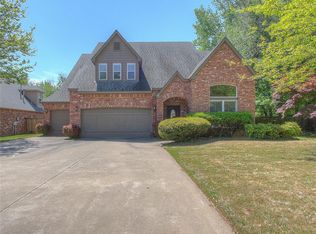 9028 E 117th St S, Bixby, OK 74008