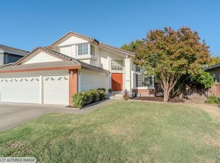 7036 Edinburgh Court, Windsor, CA 95492
