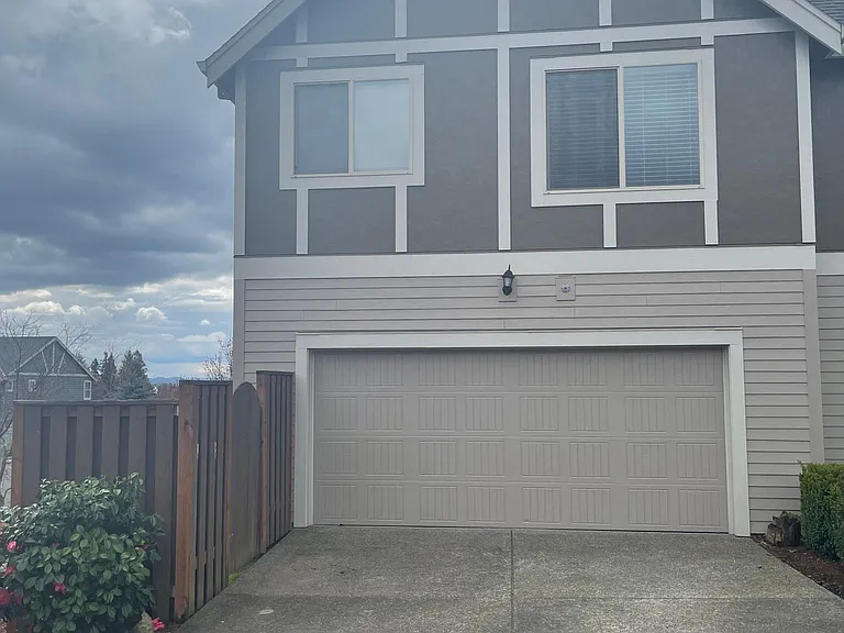 16425 NW Rossetta St — Photo 18